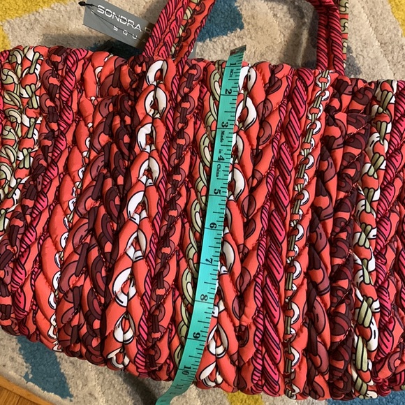 Sondra Roberts Women’s Large Squared Red Handbag - Picture 14 of 15